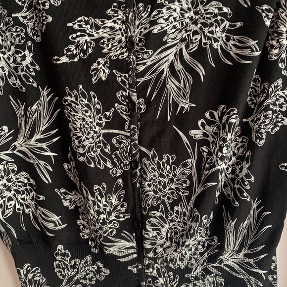 Button down sweater. - Picture 2 of 3